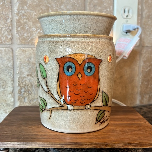 Scentsy Deluxe Warmer Owlet - Picture 8 of 8